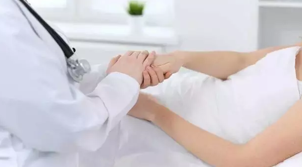 输卵管不孕，这可怎么办